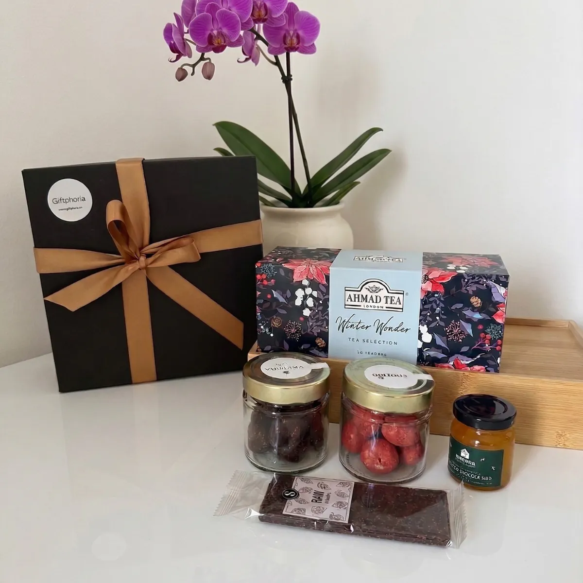 Gift box - Afternoon tea view 2