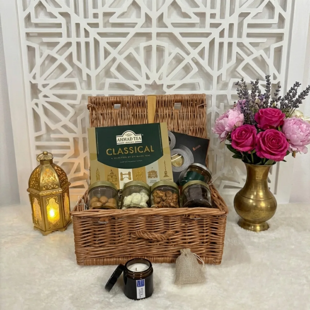 Golden Dusk Gift basket M 1
