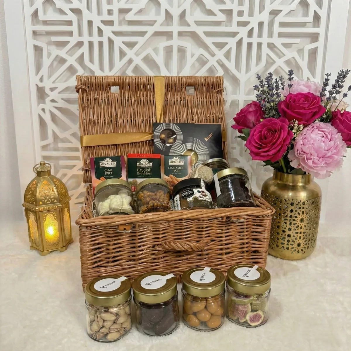 Yazmira Royal Signature Gift Basket 1